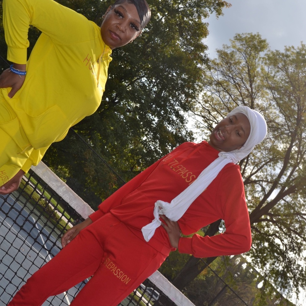 Tracksuit - Picture 10 of 11